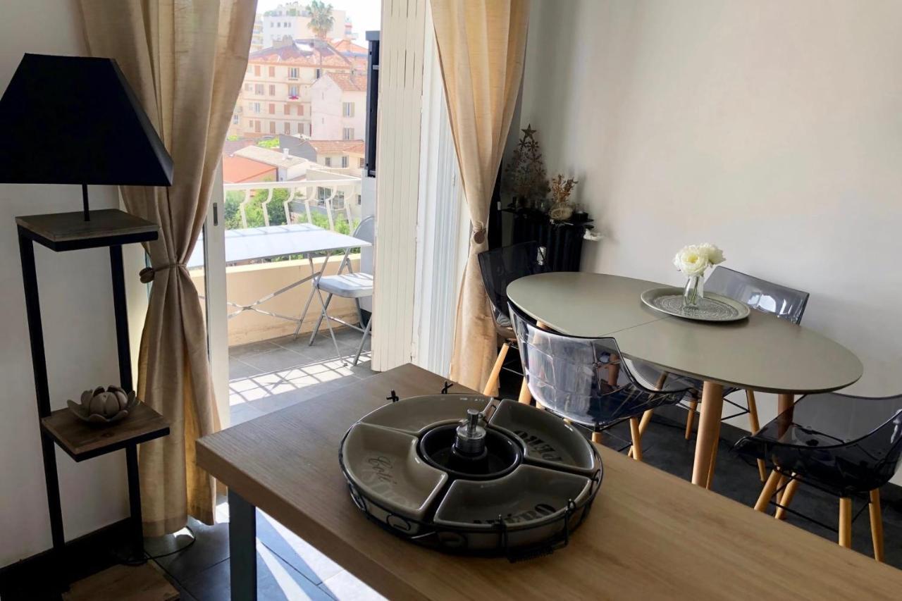 Cosy 42M With Balcony Nice View And Wifi คานส์ ภายนอก รูปภาพ